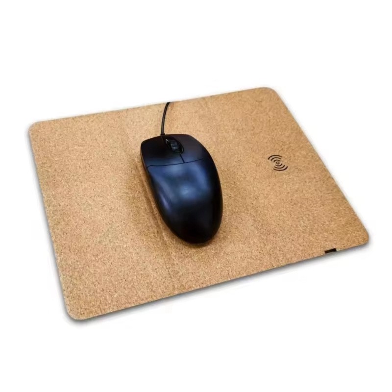 Efficient Phone Stand Included - đánh giá và giá Mouse Charging Pad